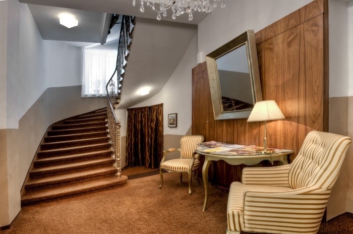 interer-villa-gloriya Отели в Марианских Лазнях с лечением и бассейном