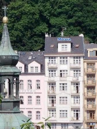 fasad-morava2 Самые бюджетные санатории и отели в Карловых Варах